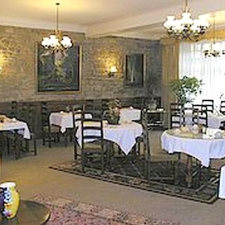 Hotel De Paris Poligny  Eksteriør billede