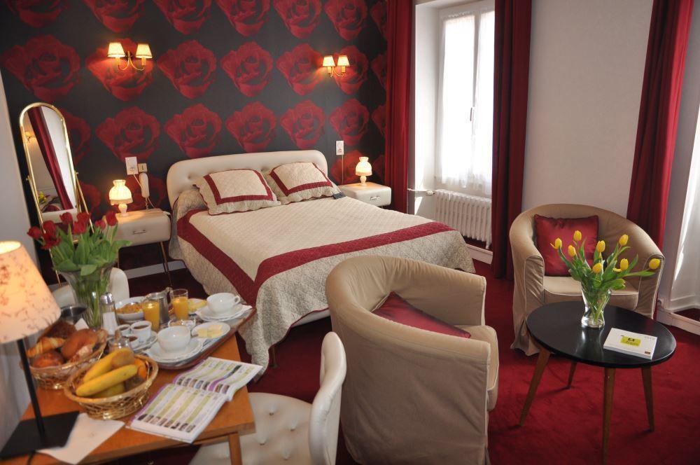 Hotel De Paris Poligny  Eksteriør billede